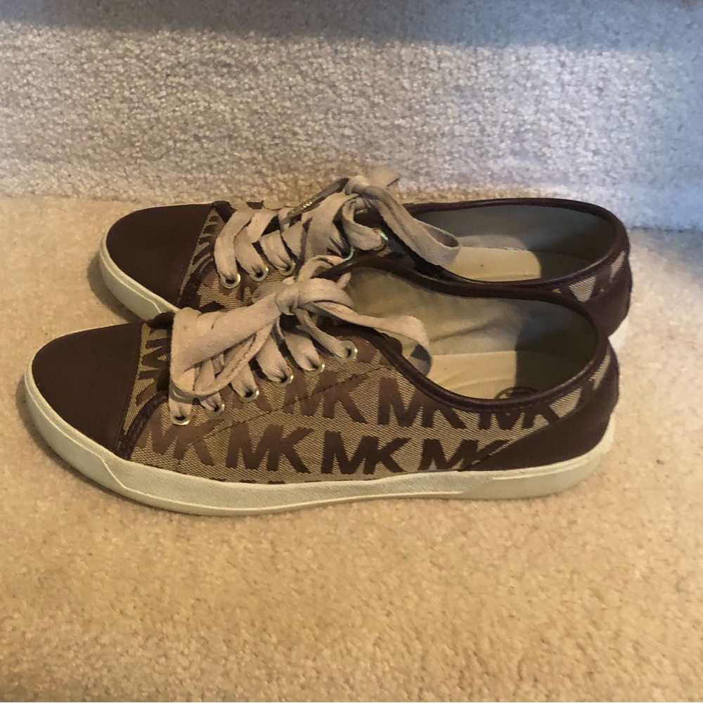 Michael Kors Logo Sneakers Brown Tan - Picture 2 of 7